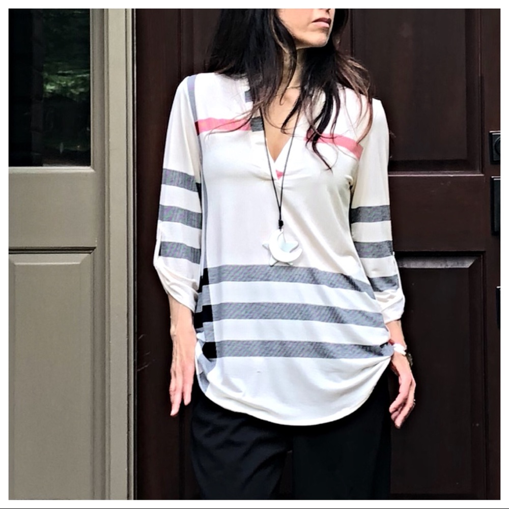 ✨LAST ONE ✨Parisian pretty rolled sleeves blouse - Picture 7 of 7